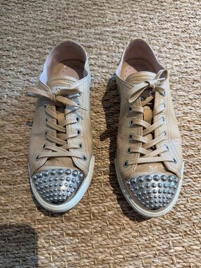 Miu Miu Metal Studded Toe Sneakers Calzature Donna Naplak Cipria 38.5